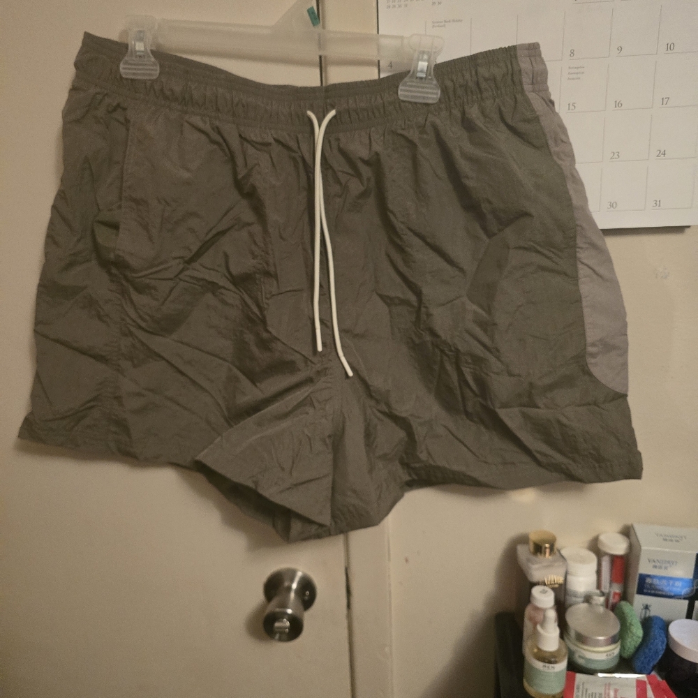 Reebok | shorts euc